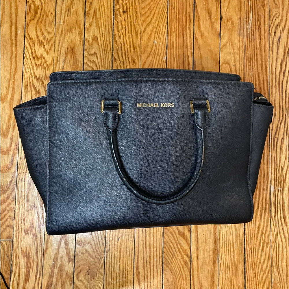REAL Michael Kors Selma Saffiano Leather Medium Top Zip Satchel Bag